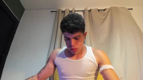 Snapshot of luis_as chatting on 02.10.25 Luis AS online show from 02.10.25