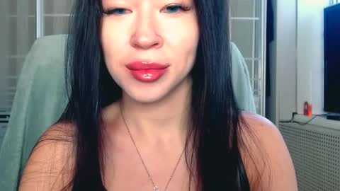 luisa lovedom online show from 09.27.25