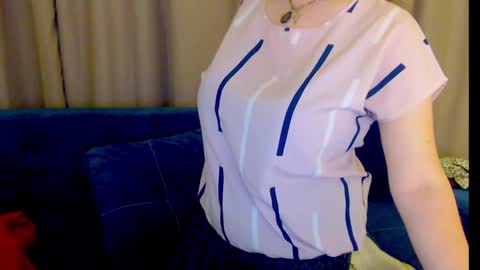 Luisa Rosee online show from 02.22.25