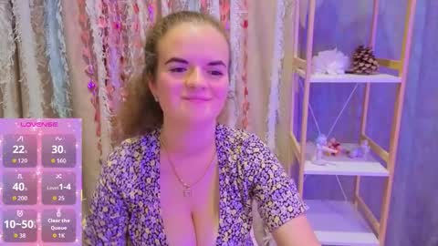 Luisa Rosee online show from 10.16.25