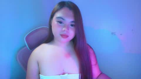 Snapshot of luisa_xpress chatting on 07.19.26 LUISA online show from 07.19.26