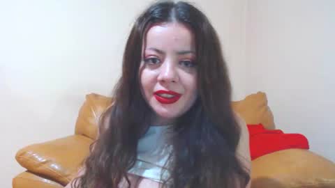 Snapshot of luisahornydoll chatting on 04.18.26 Cassie online show from 04.18.26