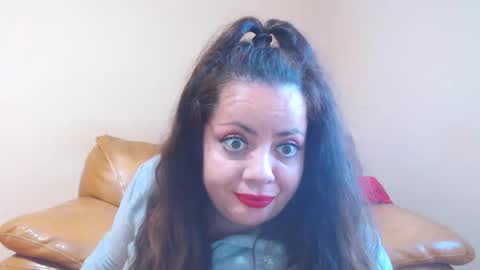 Snapshot of luisahornydoll chatting on 05.10.26 Cassie online show from 05.10.26