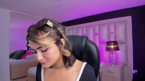 Luisa  online show from 12.17.25