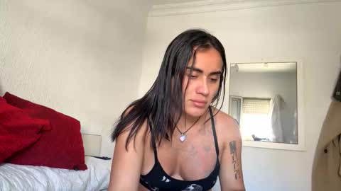 Snapshot of luisamonsterdick chatting on 09.22.25 Luisa Monsters online show from 09.22.25