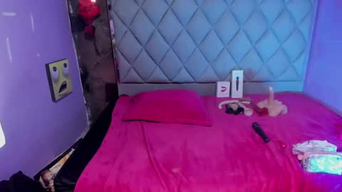 Snapshot of luisanaboob chatting on 01.16.25 luisanaboobs online show from 01.16.25
