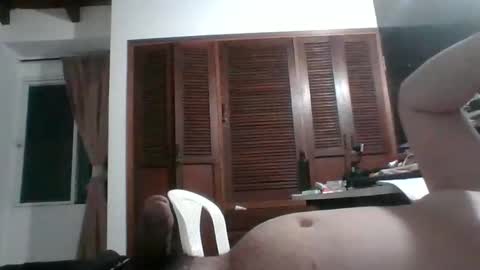luisfer86 online show from 02.17.26