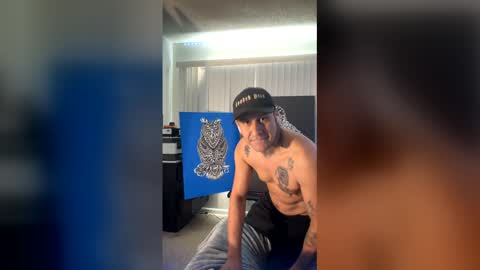 Snapshot of luisjg24hrs chatting on 04.08.26 luisjg24hrs online show from 04.08.26