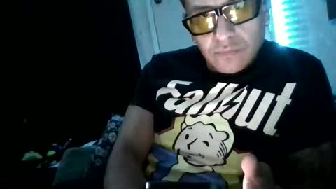 Snapshot of luisjg24hrs chatting on 05.27.26 luisjg24hrs online show from 05.27.26
