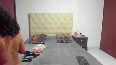 Snapshot of luissa_s1 chatting on 02.27.26 Luissa online show from 02.27.26