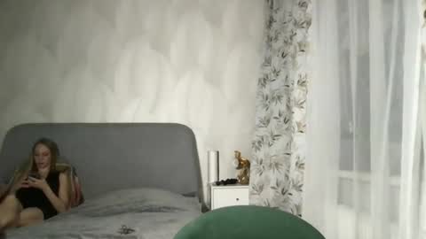 luiva13 online show from 01.25.25