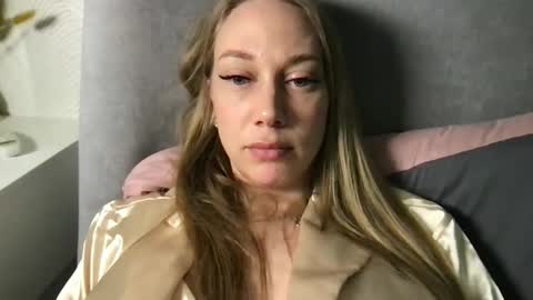 luiva13 online show from 02.06.25