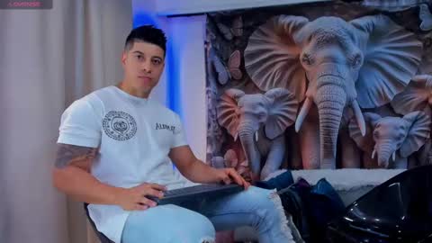 Snapshot of lukas_green1 chatting on 09.14.25 Lukas Green online show from 09.14.25