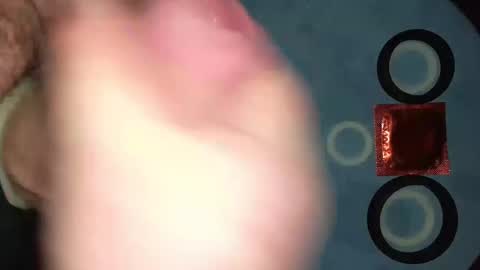 Snapshot of lukasaq chatting on 11.25.25 lukasaq online show from 11.25.25