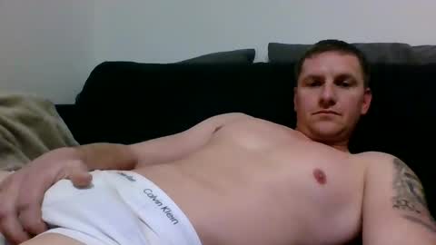 Snapshot of luke5t chatting on 12.19.25 luke5t online show from 12.19.25