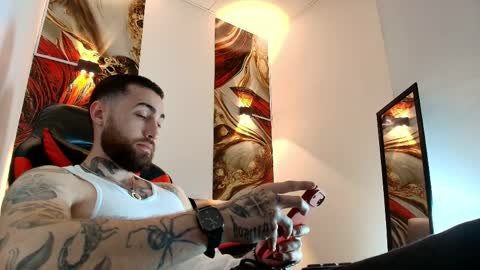 LUKE online show from 04.10.26