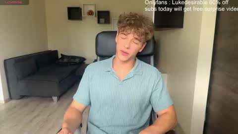 Snapshot of lukedesirable chatting on 07.23.26 lukedesirable online show from 07.23.26