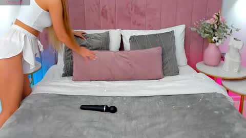 Cherie online show from 10.18.25