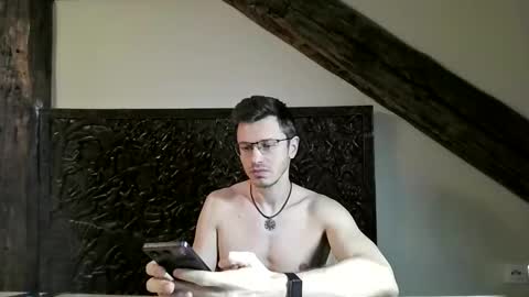 Andrew independent model 2000-0000 CET daily online show from 04.17.26