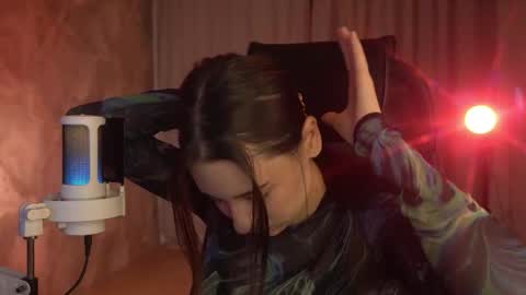 Snapshot of lumenova chatting on 09.19.25 Amelia online show from 09.19.25