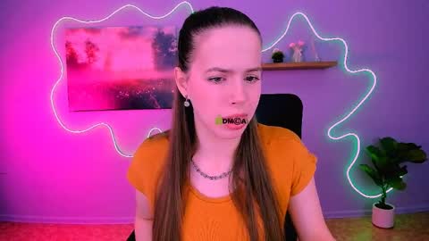 Sweet Lumi online show from 04.08.26