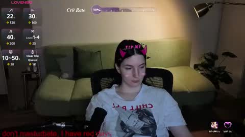 Snapshot of lumina_dark chatting on 07.17.26 Lumi online show from 07.17.26