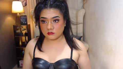 QueenBritney online show from 12.01.24