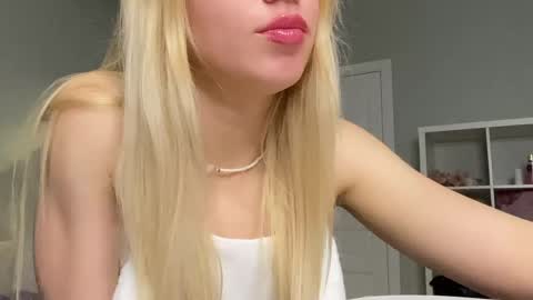 Catherine online show from 04.15.26