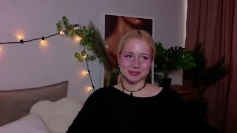 Nora online show from 03.18.26