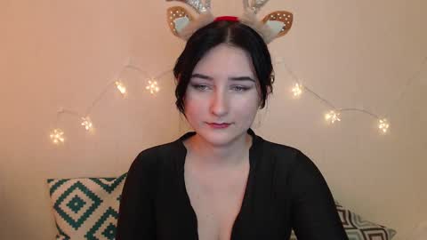 Lumulav online show from 12.18.24