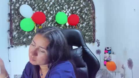 Luna  online show from 11.03.25