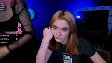 luna_berryy online show from 01.26.25