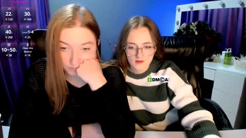 luna_berryy online show from 02.07.25