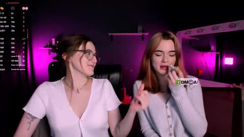 luna_berryy online show from 03.12.25