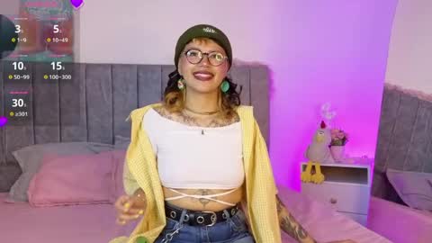 luna_blooms online show from 04.04.26