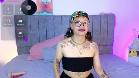 luna_blooms online show from 04.09.26