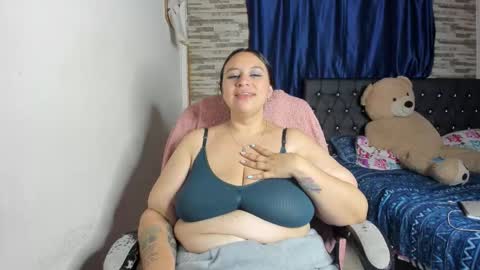 Snapshot of luna_d_coco chatting on 11.07.25 luna online show from 11.07.25