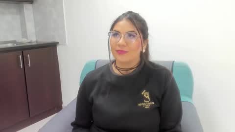 luna  online show from 12.20.25