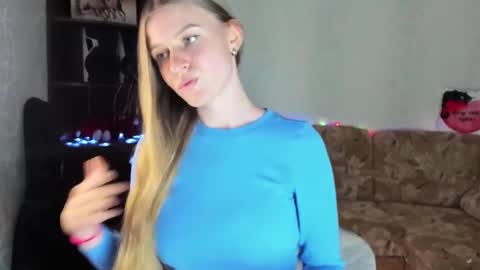 luna_evan online show from 12.09.24