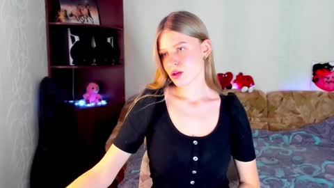 luna_evan online show from 01.30.25