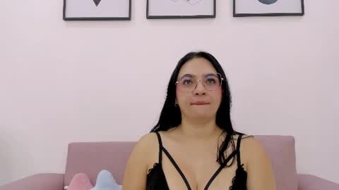 Snapshot of luna_ferrer1 chatting on 07.18.26 luna_ferrer1 online show from 07.18.26