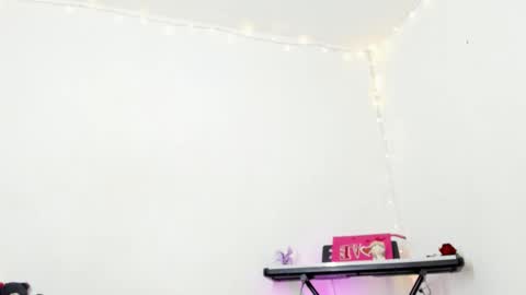  Luna Fioree  online show from 09.26.25