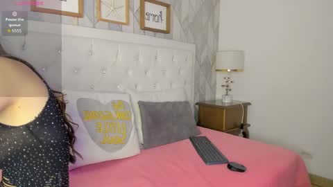 luna forever7 online show from 03.31.26