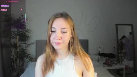Luna online show from 10.12.25