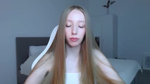 Luna online show from 10.21.25