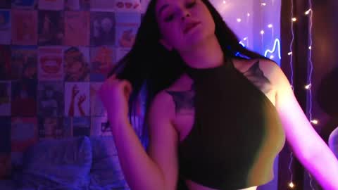 luna_limerence online show from 04.13.26