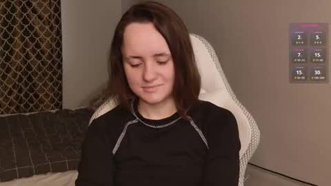 luna_loveeee online show from 11.06.25