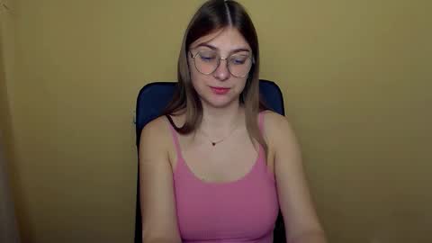 Luna online show from 10.30.25