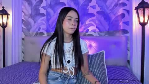 Luna Morgan online show from 11.04.25