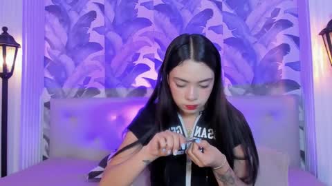 Luna Morgan online show from 12.17.25